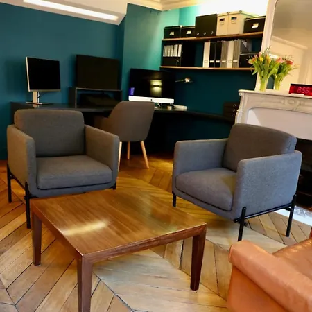 Apartment 74m2 In The Center Of *